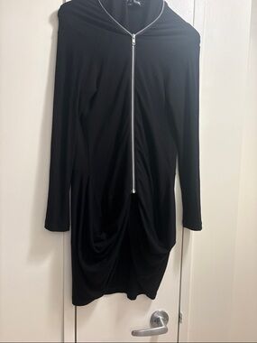 Rock N Karma Black Zip-Front Draped Women’s cardigan